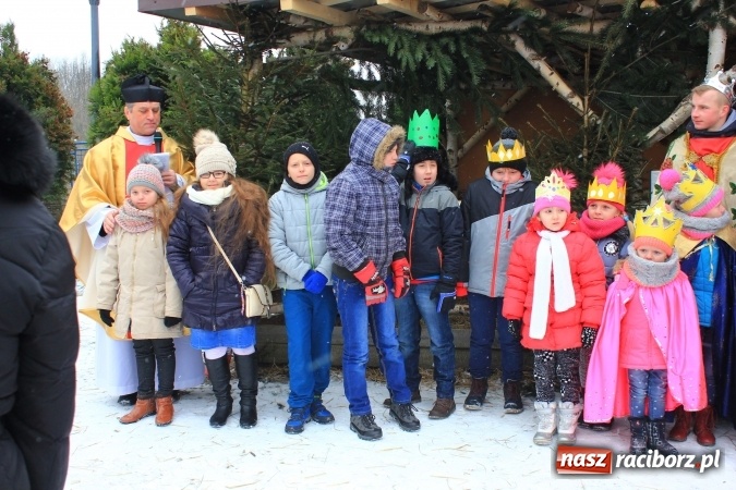 Zdjęcie w galerii na portalu naszraciborz.pl: Trzej Królowie pokłonili się Dzieciątku w Kobyli wiadomości z regionu