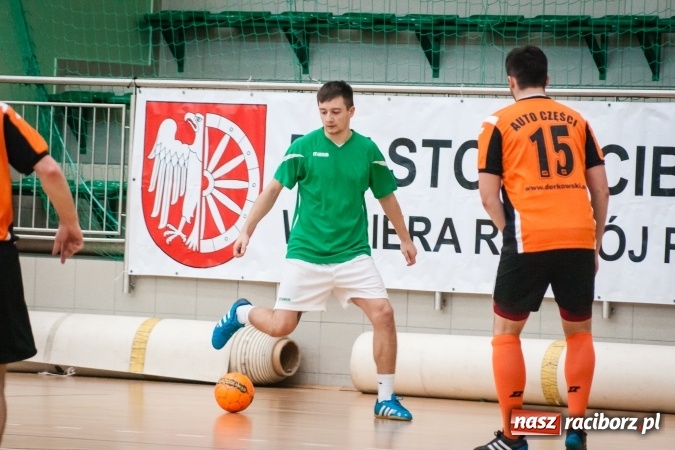 Zdjęcie w galerii na portalu naszraciborz.pl: Świąteczny piątek z HLPN wiadomości z regionu