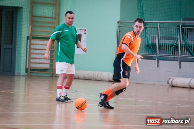 Zdjęcie w galerii na portalu naszraciborz.pl: Świąteczny piątek z HLPN wiadomości z regionu