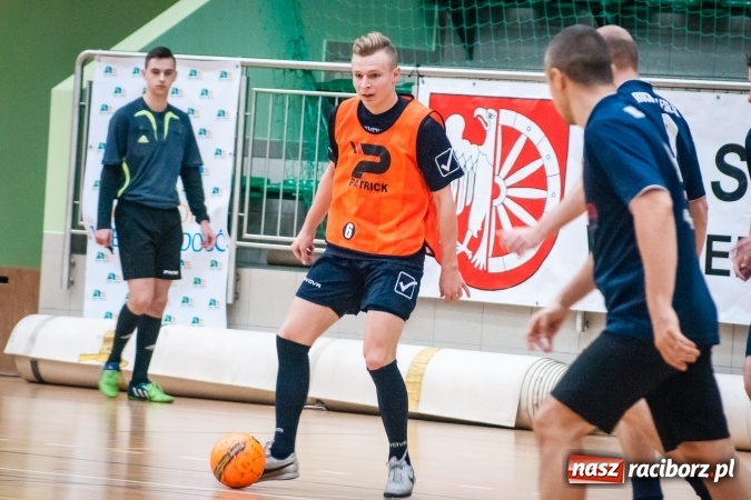 Zdjęcie w galerii na portalu naszraciborz.pl: Świąteczny piątek z HLPN wiadomości z regionu