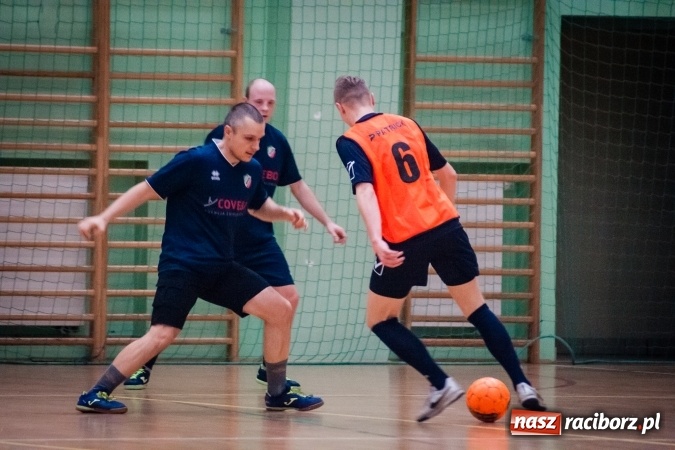 Zdjęcie w galerii na portalu naszraciborz.pl: Świąteczny piątek z HLPN wiadomości z regionu