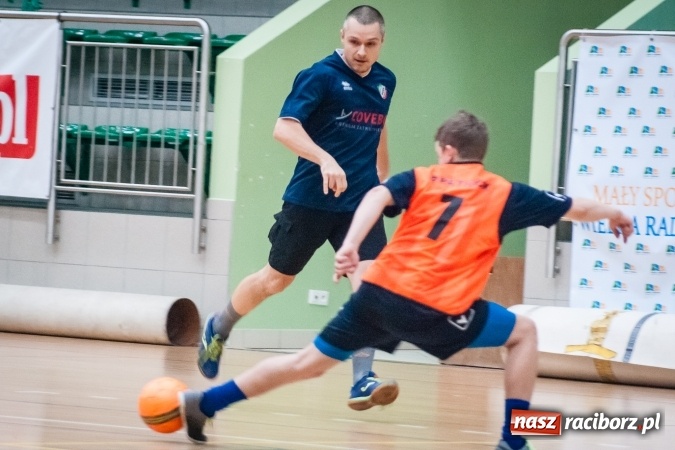 Zdjęcie w galerii na portalu naszraciborz.pl: Świąteczny piątek z HLPN wiadomości z regionu