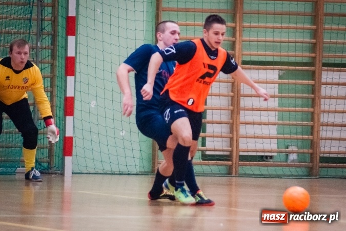 Zdjęcie w galerii na portalu naszraciborz.pl: Świąteczny piątek z HLPN wiadomości z regionu