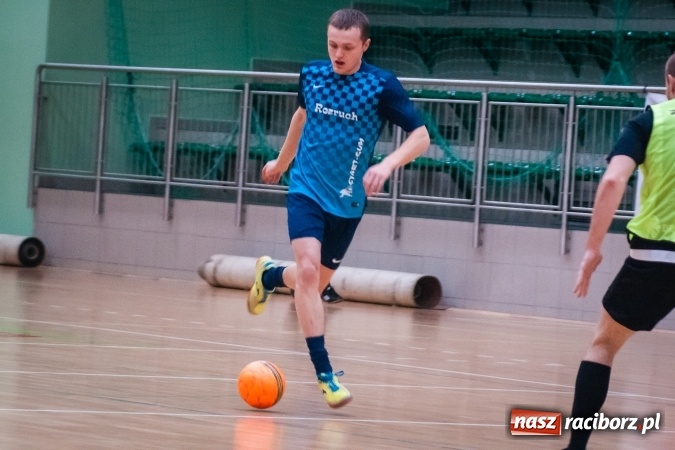 Zdjęcie w galerii na portalu naszraciborz.pl: Świąteczny piątek z HLPN wiadomości z regionu