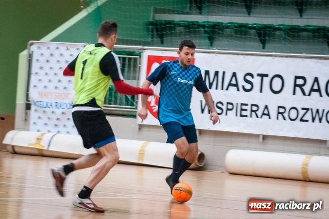 Zdjęcie w galerii na portalu naszraciborz.pl: Świąteczny piątek z HLPN wiadomości z regionu