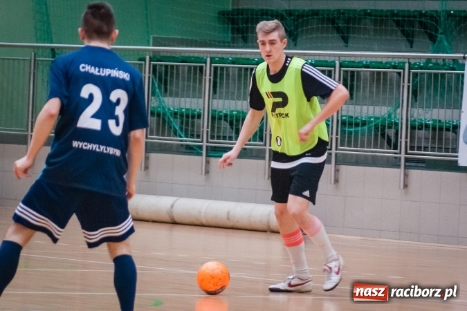 Zdjęcie w galerii na portalu naszraciborz.pl: Świąteczny piątek z HLPN wiadomości z regionu