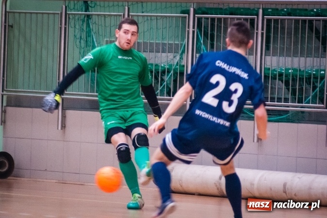 Zdjęcie w galerii na portalu naszraciborz.pl: Świąteczny piątek z HLPN wiadomości z regionu