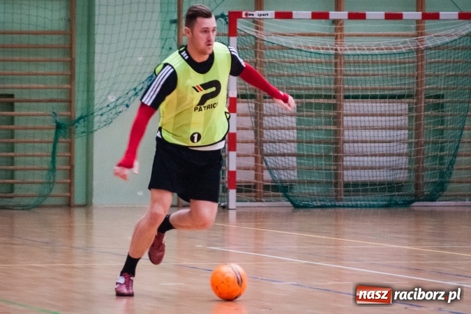 Zdjęcie w galerii na portalu naszraciborz.pl: Świąteczny piątek z HLPN wiadomości z regionu