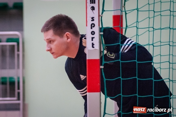 Zdjęcie w galerii na portalu naszraciborz.pl: Świąteczny piątek z HLPN wiadomości z regionu