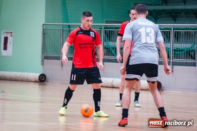 Zdjęcie w galerii na portalu naszraciborz.pl: Świąteczny piątek z HLPN wiadomości z regionu