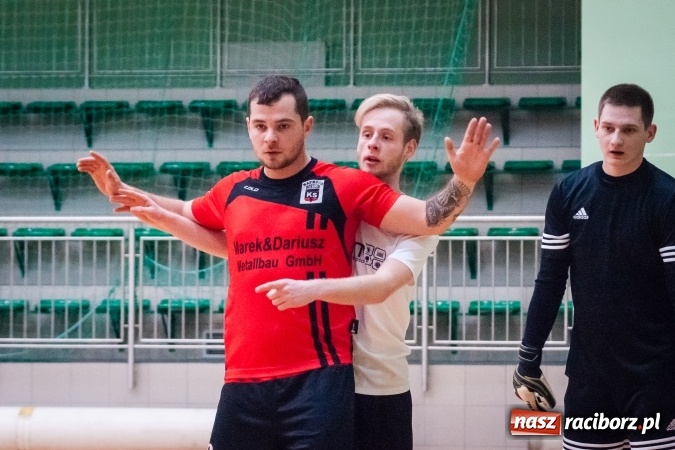 Zdjęcie w galerii na portalu naszraciborz.pl: Świąteczny piątek z HLPN wiadomości z regionu