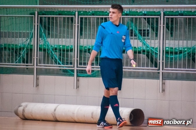 Zdjęcie w galerii na portalu naszraciborz.pl: Świąteczny piątek z HLPN wiadomości z regionu