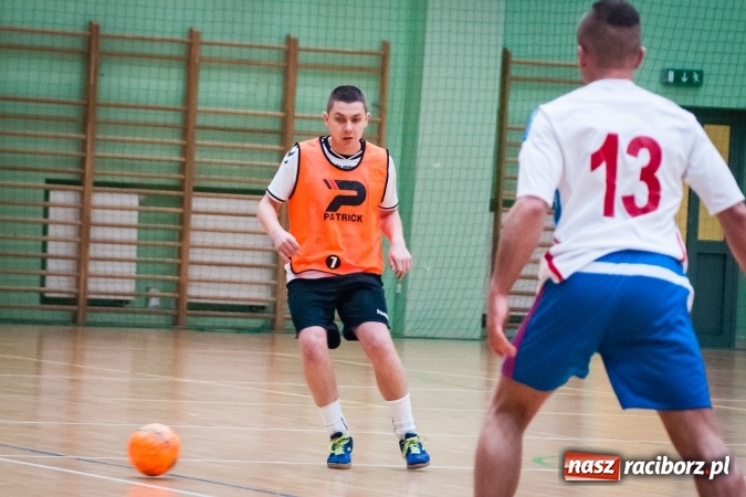 Zdjęcie w galerii na portalu naszraciborz.pl: Świąteczny piątek z HLPN wiadomości z regionu