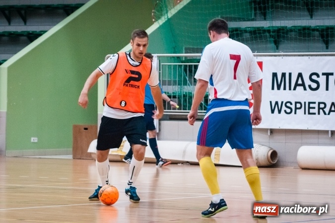 Zdjęcie w galerii na portalu naszraciborz.pl: Świąteczny piątek z HLPN wiadomości z regionu