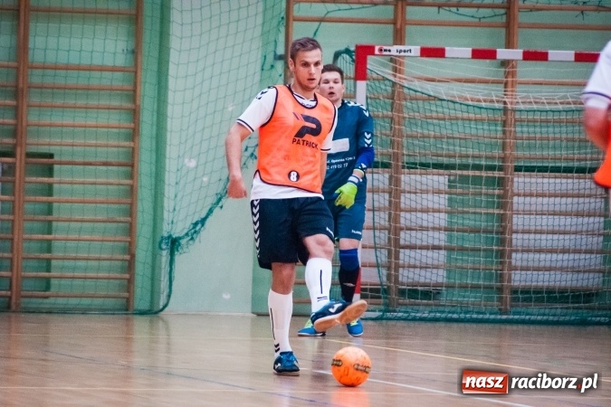 Zdjęcie w galerii na portalu naszraciborz.pl: Świąteczny piątek z HLPN wiadomości z regionu