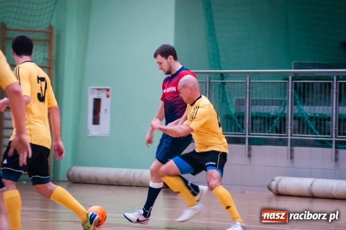 Zdjęcie w galerii na portalu naszraciborz.pl: Świąteczny piątek z HLPN wiadomości z regionu