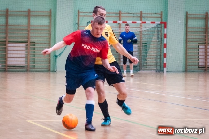 Zdjęcie w galerii na portalu naszraciborz.pl: Świąteczny piątek z HLPN wiadomości z regionu