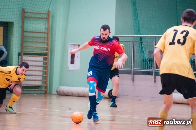 Zdjęcie w galerii na portalu naszraciborz.pl: Świąteczny piątek z HLPN wiadomości z regionu