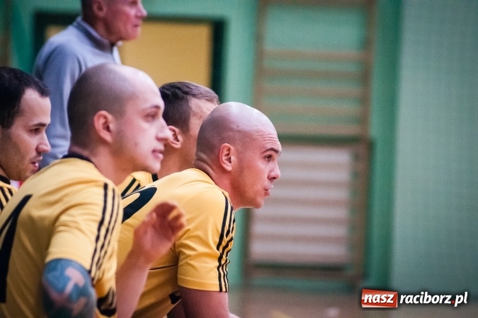 Zdjęcie w galerii na portalu naszraciborz.pl: Świąteczny piątek z HLPN wiadomości z regionu