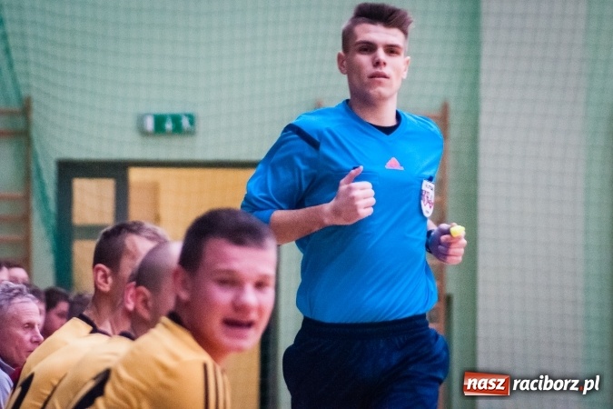 Zdjęcie w galerii na portalu naszraciborz.pl: Świąteczny piątek z HLPN wiadomości z regionu