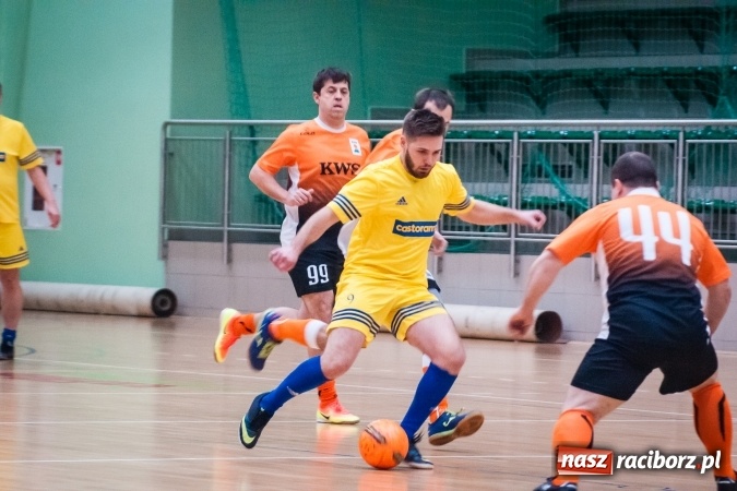 Zdjęcie w galerii na portalu naszraciborz.pl: Świąteczny piątek z HLPN wiadomości z regionu