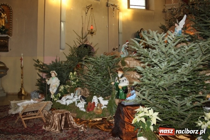 Zdjęcie w galerii na portalu naszraciborz.pl: Wśr&oacute;d nocnej ciszy, czyli jasełka w wojnowickim kościele wiadomości z regionu