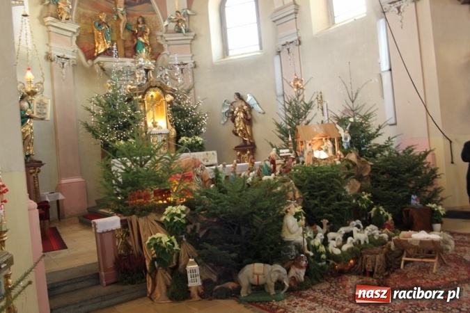 Zdjęcie w galerii na portalu naszraciborz.pl: Wśr&oacute;d nocnej ciszy, czyli jasełka w wojnowickim kościele wiadomości z regionu