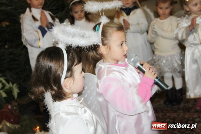 Zdjęcie w galerii na portalu naszraciborz.pl: Wśr&oacute;d nocnej ciszy, czyli jasełka w wojnowickim kościele wiadomości z regionu