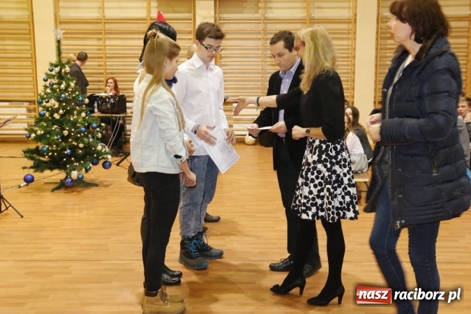 Zdjęcie w galerii na portalu naszraciborz.pl: Podsumowanie I półrocza w raciborskim SMS-ie wiadomości z regionu