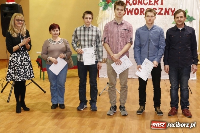 Zdjęcie w galerii na portalu naszraciborz.pl: Podsumowanie I półrocza w raciborskim SMS-ie wiadomości z regionu