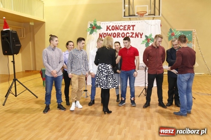 Zdjęcie w galerii na portalu naszraciborz.pl: Podsumowanie I półrocza w raciborskim SMS-ie wiadomości z regionu