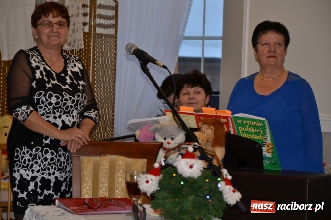 Zdjęcie w galerii na portalu naszraciborz.pl: Narodziny u Francle i Zeflika, czyli biesiada na Trzech Króli w zabełkowskim Retro wiadomości z regionu