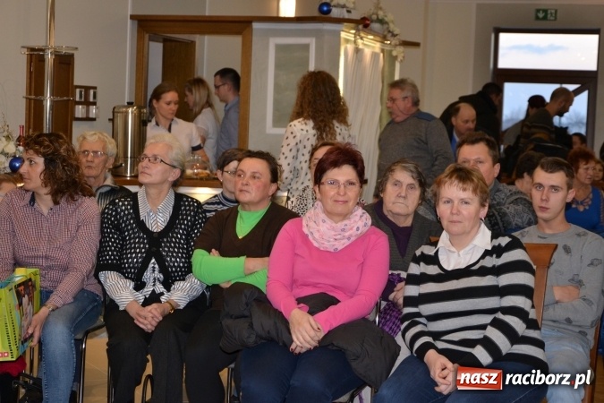 Zdjęcie w galerii na portalu naszraciborz.pl: Narodziny u Francle i Zeflika, czyli biesiada na Trzech Króli w zabełkowskim Retro wiadomości z regionu