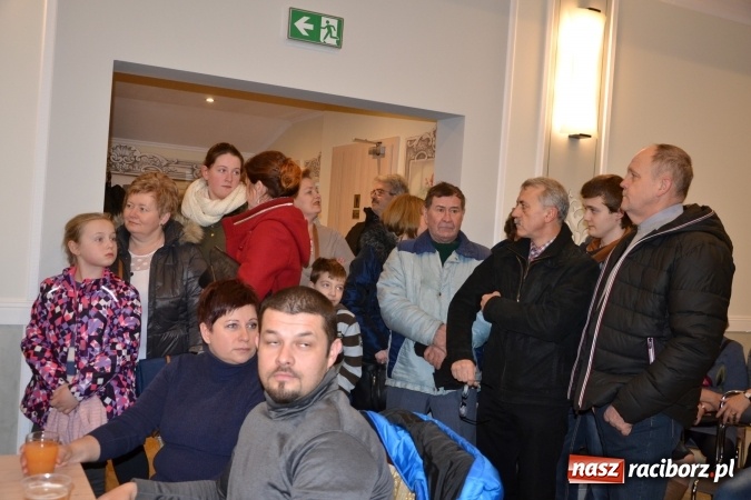 Zdjęcie w galerii na portalu naszraciborz.pl: Narodziny u Francle i Zeflika, czyli biesiada na Trzech Króli w zabełkowskim Retro wiadomości z regionu