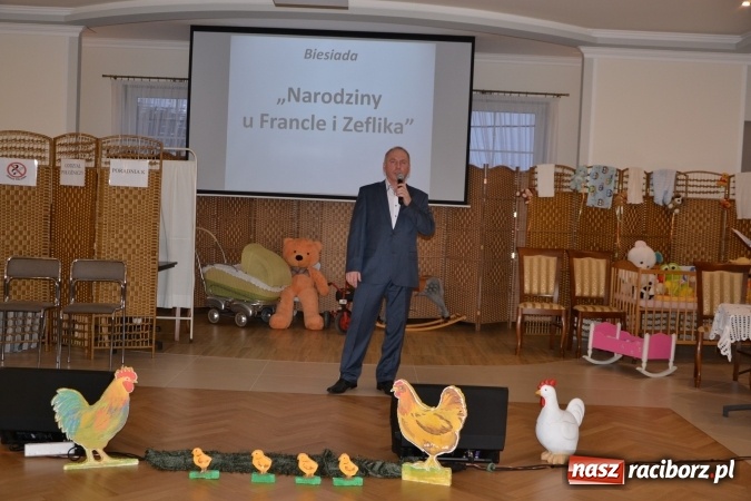 Zdjęcie w galerii na portalu naszraciborz.pl: Narodziny u Francle i Zeflika, czyli biesiada na Trzech Króli w zabełkowskim Retro wiadomości z regionu