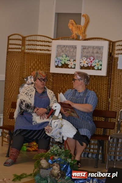 Zdjęcie w galerii na portalu naszraciborz.pl: Narodziny u Francle i Zeflika, czyli biesiada na Trzech Króli w zabełkowskim Retro wiadomości z regionu