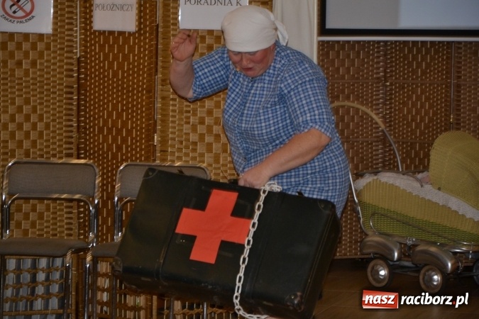 Zdjęcie w galerii na portalu naszraciborz.pl: Narodziny u Francle i Zeflika, czyli biesiada na Trzech Króli w zabełkowskim Retro wiadomości z regionu