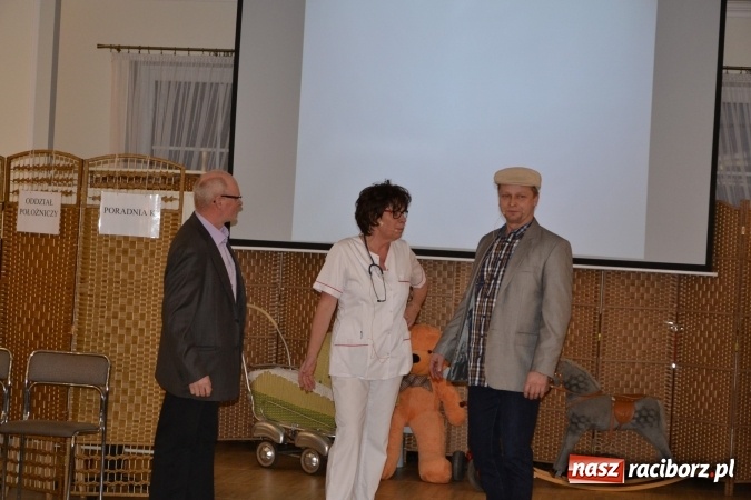 Zdjęcie w galerii na portalu naszraciborz.pl: Narodziny u Francle i Zeflika, czyli biesiada na Trzech Króli w zabełkowskim Retro wiadomości z regionu