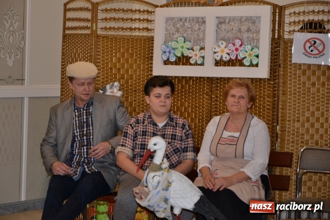 Zdjęcie w galerii na portalu naszraciborz.pl: Narodziny u Francle i Zeflika, czyli biesiada na Trzech Króli w zabełkowskim Retro wiadomości z regionu