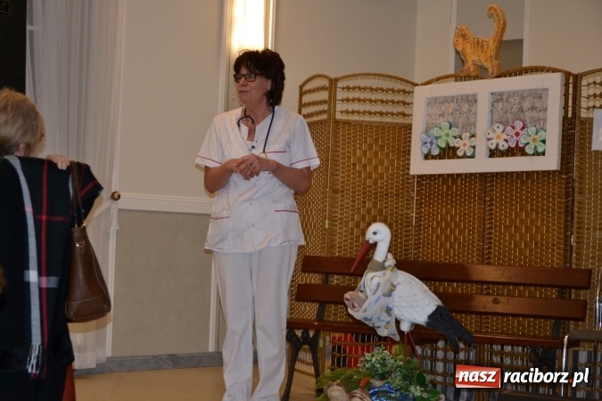 Zdjęcie w galerii na portalu naszraciborz.pl: Narodziny u Francle i Zeflika, czyli biesiada na Trzech Króli w zabełkowskim Retro wiadomości z regionu