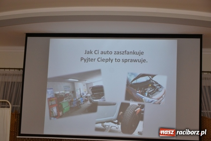 Zdjęcie w galerii na portalu naszraciborz.pl: Narodziny u Francle i Zeflika, czyli biesiada na Trzech Króli w zabełkowskim Retro wiadomości z regionu