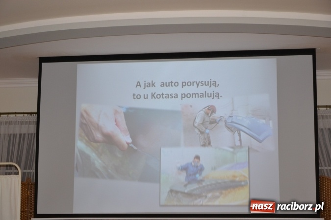 Zdjęcie w galerii na portalu naszraciborz.pl: Narodziny u Francle i Zeflika, czyli biesiada na Trzech Króli w zabełkowskim Retro wiadomości z regionu