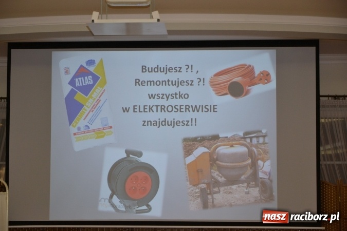 Zdjęcie w galerii na portalu naszraciborz.pl: Narodziny u Francle i Zeflika, czyli biesiada na Trzech Króli w zabełkowskim Retro wiadomości z regionu