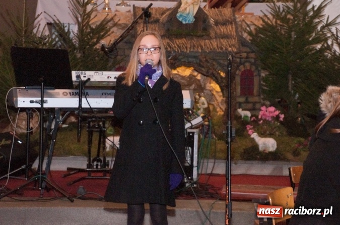 Zdjęcie w galerii na portalu naszraciborz.pl: O Dzieciątku po czesku i po polsku. Dziesiąte Kuźniańskie Kolędowanie wiadomości z regionu