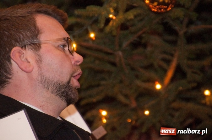 Zdjęcie w galerii na portalu naszraciborz.pl: O Dzieciątku po czesku i po polsku. Dziesiąte Kuźniańskie Kolędowanie wiadomości z regionu