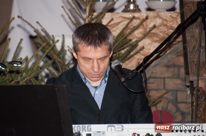 Zdjęcie w galerii na portalu naszraciborz.pl: O Dzieciątku po czesku i po polsku. Dziesiąte Kuźniańskie Kolędowanie wiadomości z regionu