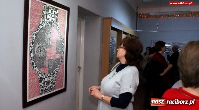 Zdjęcie w galerii na portalu naszraciborz.pl: Układanie myśli – wernisaż wystawy Dariusza Zygadło w Galerii Gawra wiadomości z regionu