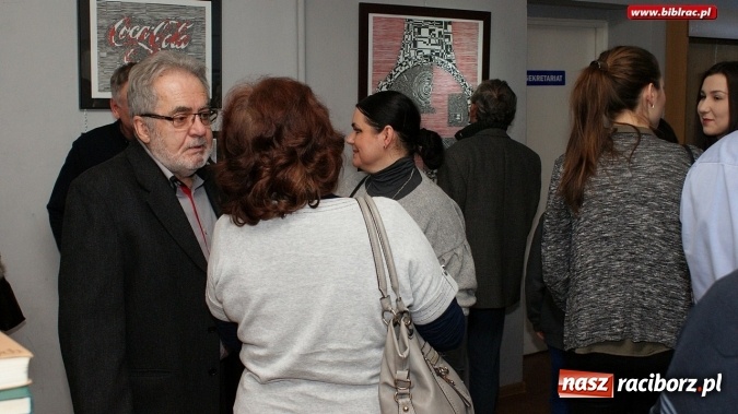 Zdjęcie w galerii na portalu naszraciborz.pl: Układanie myśli – wernisaż wystawy Dariusza Zygadło w Galerii Gawra wiadomości z regionu