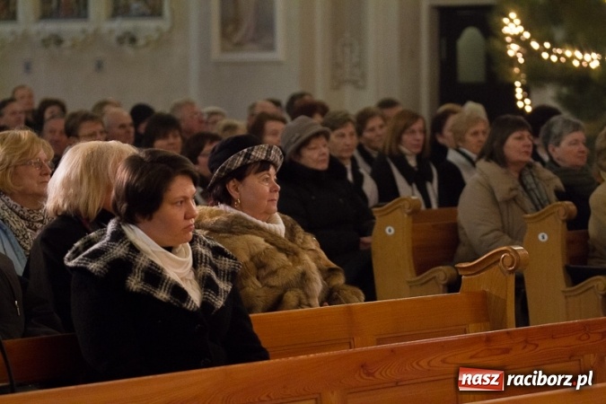 Zdjęcie w galerii na portalu naszraciborz.pl: Koncert Bożonarodzeniowy w kościele w Krzanowicach wiadomości z regionu