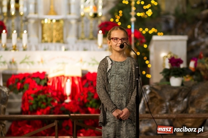 Zdjęcie w galerii na portalu naszraciborz.pl: Koncert Bożonarodzeniowy w kościele w Krzanowicach wiadomości z regionu